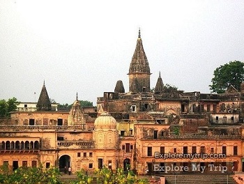 2. सैन्य मंदिर