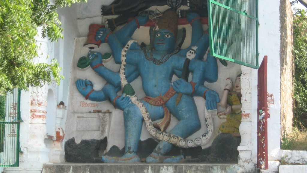 3. महोबा के शिव तंदव मंदिर