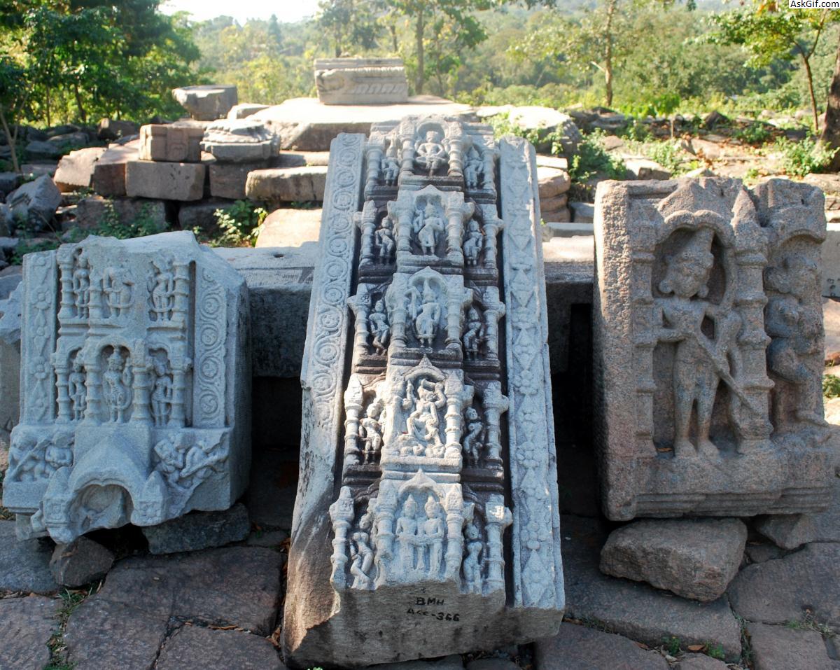 7. बामुनी हिल्स