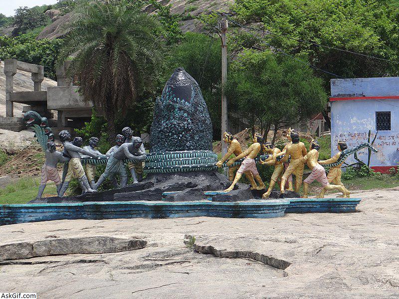 1. मंदार पर्वत (पहाड़ी)