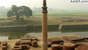 1. अशोक स्तंभ