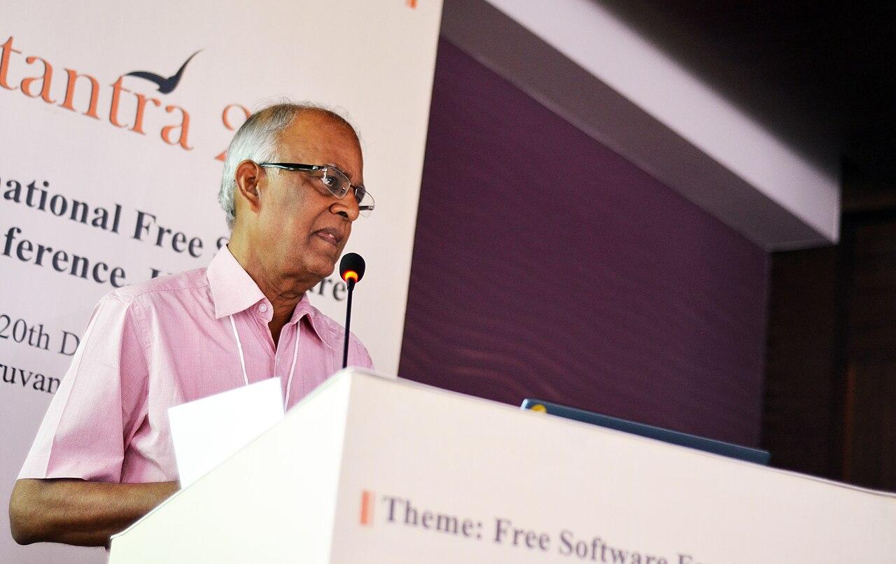 Prof. Subbiah Arunachalam speaking during Swatantra 2014, an international free software conference held in Thiruvananthapuram, Kerala.