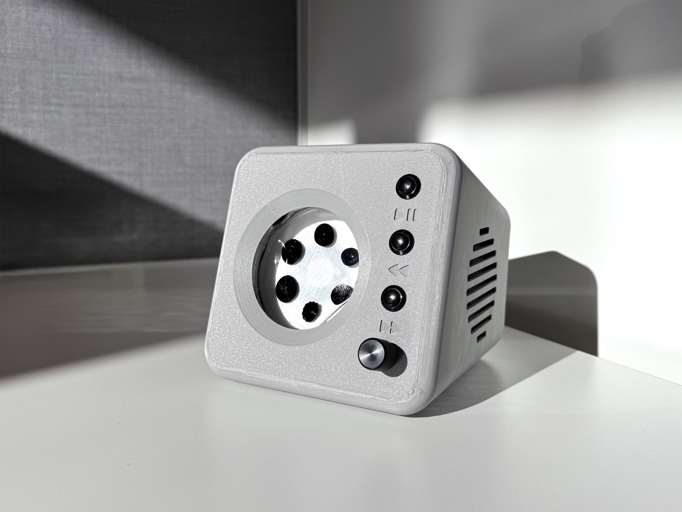 The assembled Harmony Bluetooth speaker and ferrofluid visualizer.