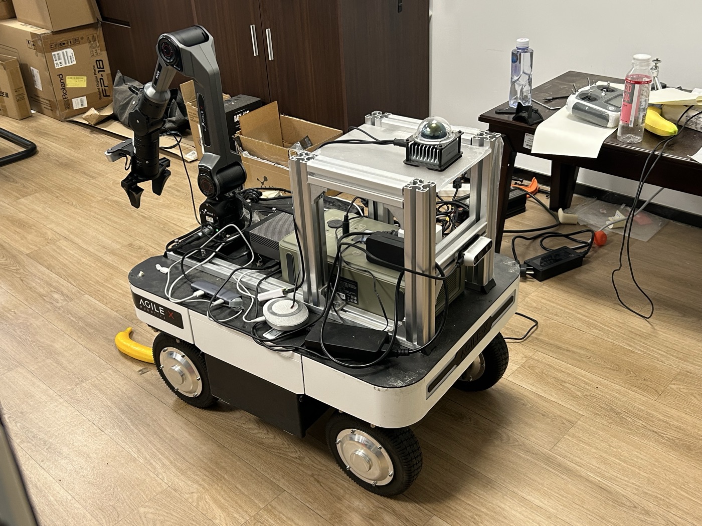 SysWonder AgileX Ranger Mini v3 robot