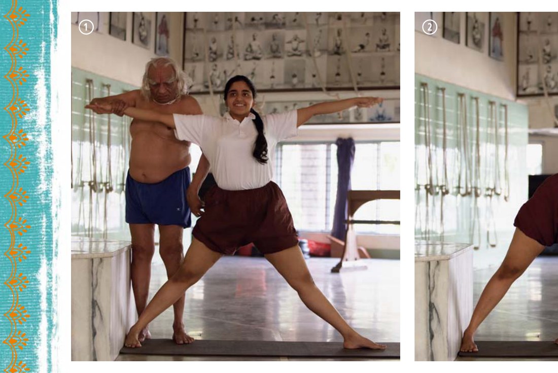 Utthita Trikonasana cùng cháu gái