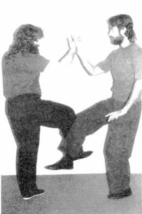 Đá Đẩy (Pushing-Feet) — hình 175, ảnh gốc trang 88
