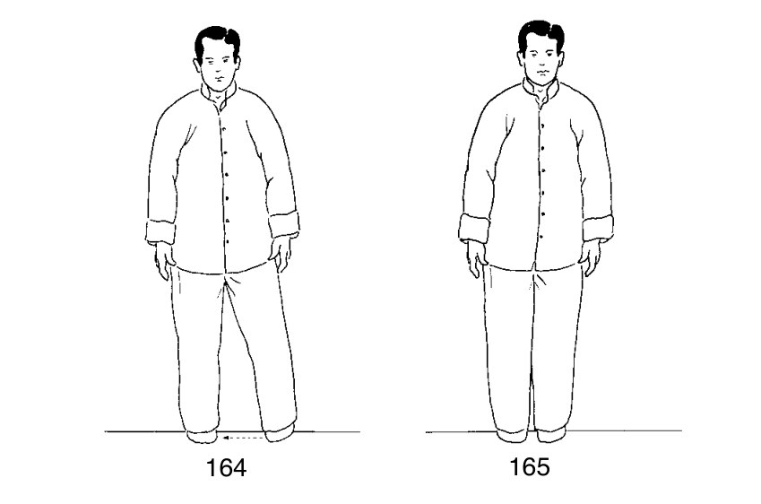 Thức 24 — Thu Thức, thu chân trái về sát chân phải