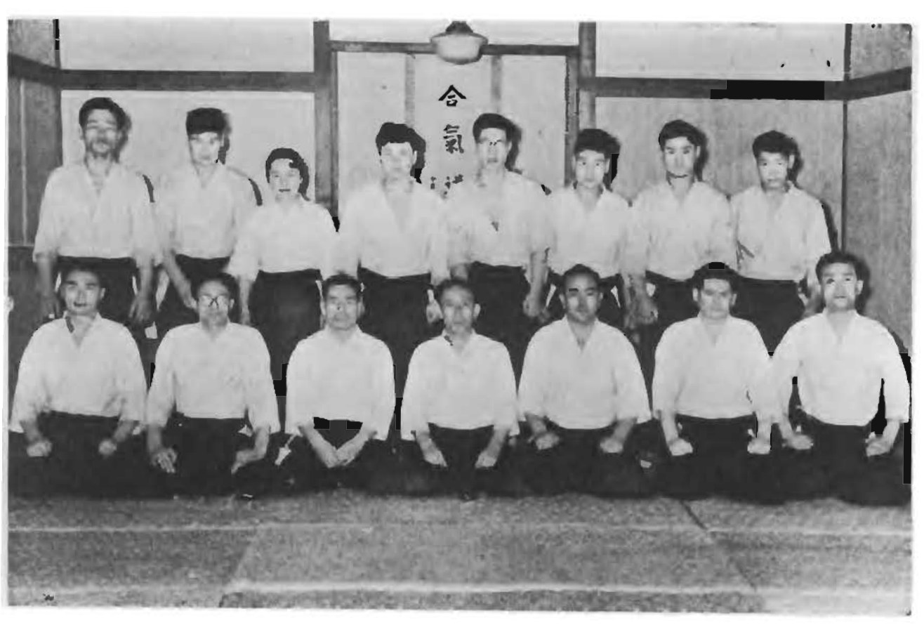 Tất cả các huấn luyện viên tại Tổng bộ Aikido.