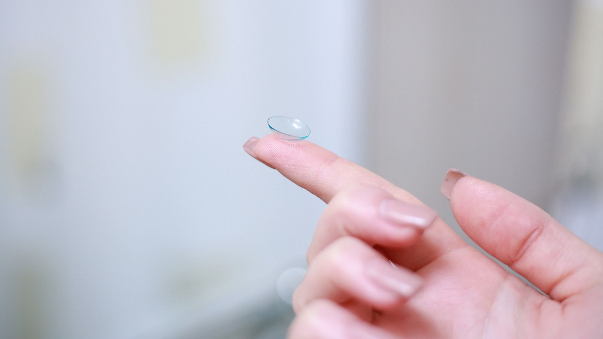 Getting Contact Lenses in Japan