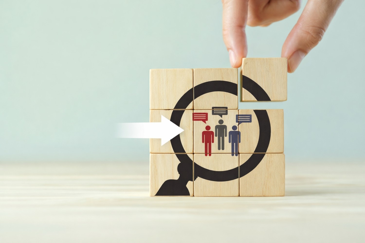 Why Hiring Bottlenecks Occur Without an End-to-End Recruitment System