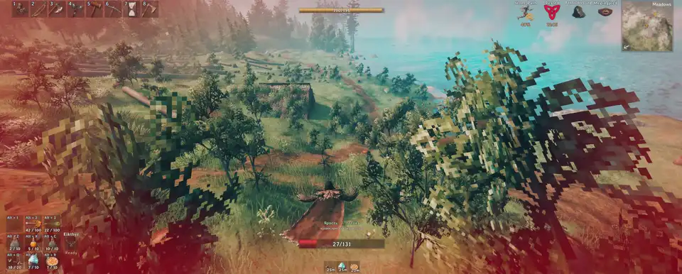 Low health: the edges pulse red, the HUD stays on top