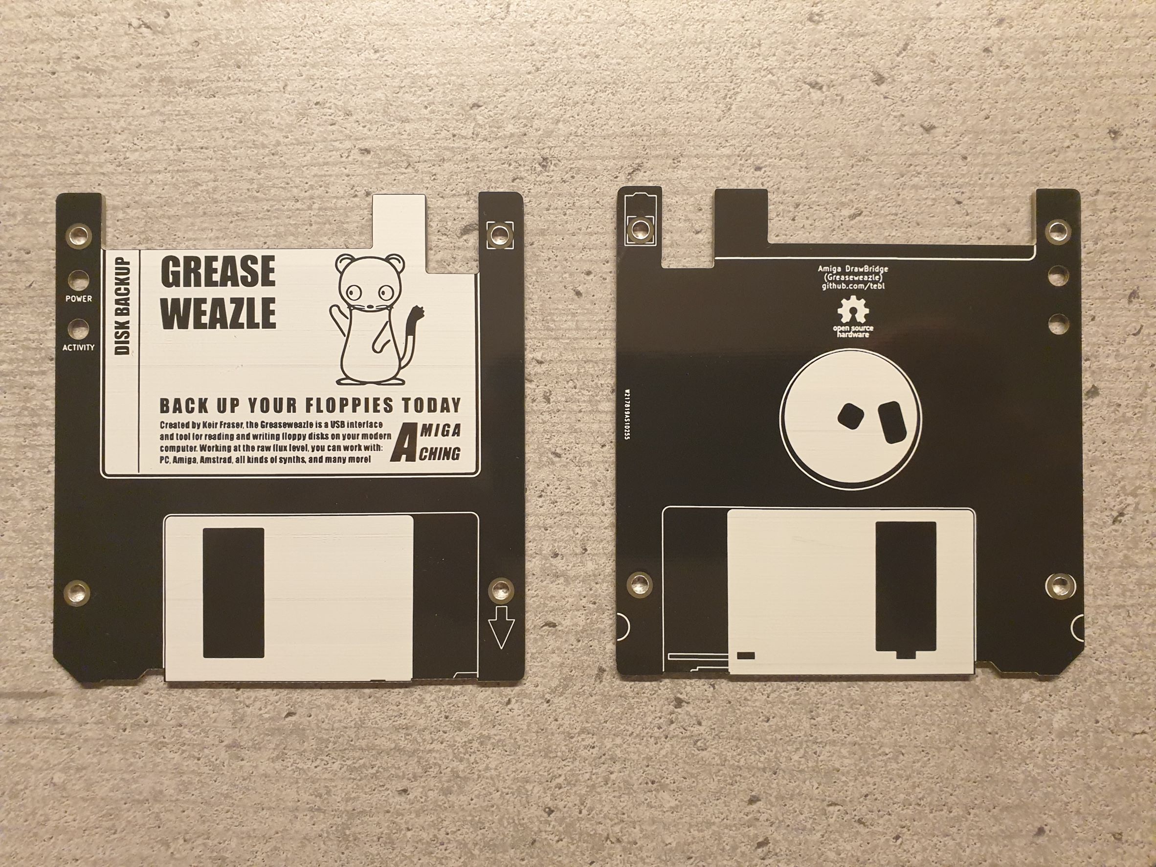 Greaseweazle FA1, from the project README
