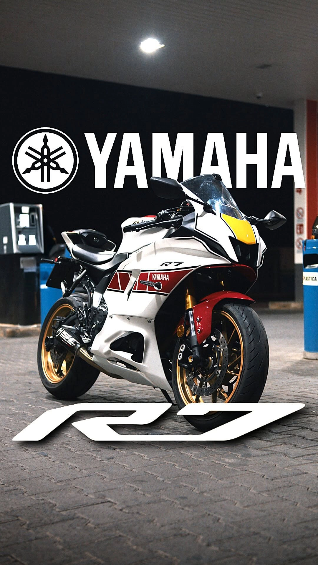 Yamaha R7 2