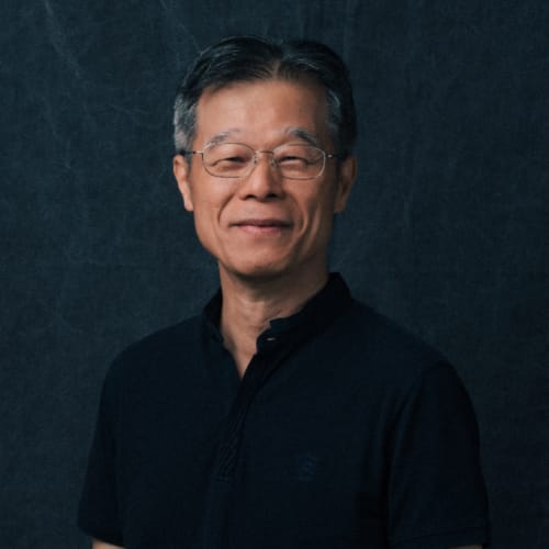 建超 曾