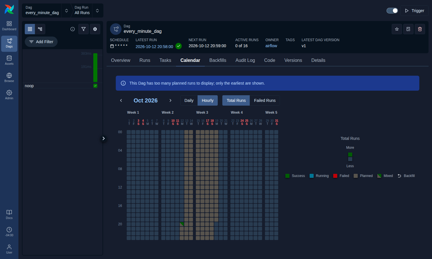 Calendar view with the planned-runs notice, dark mode