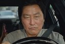 parasite_dad_driving.jpeg