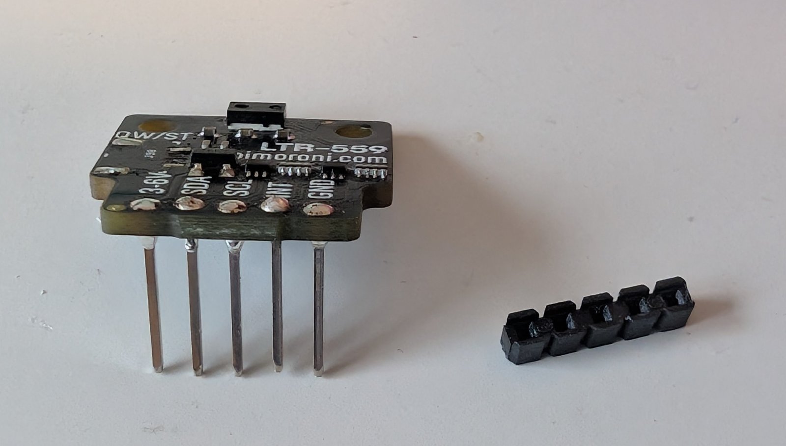 Sensor with the header spacer removed