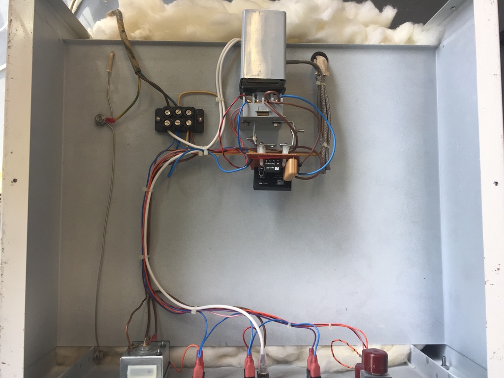 Incubator Internal Circuits