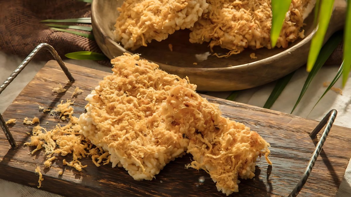 Vietnamese street food and snacks