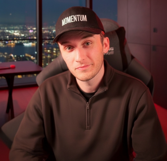 Kev - Founder of Momentum Trading