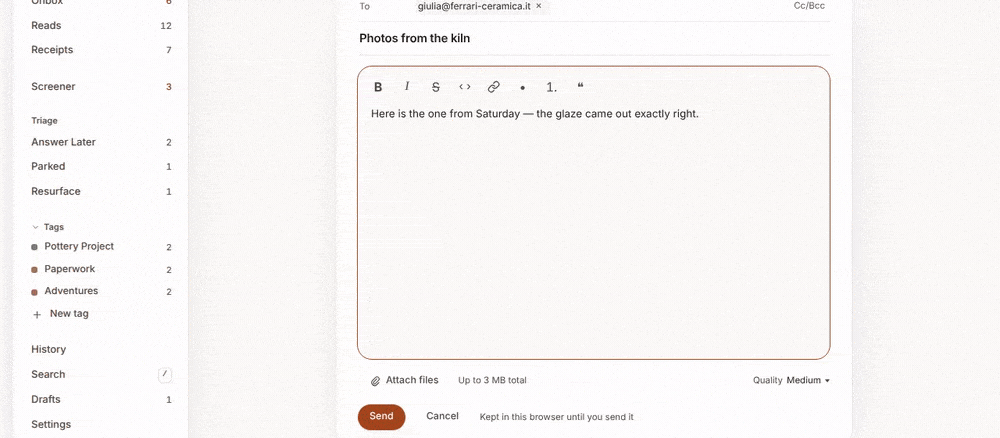 Dropping a photo into a message, the Quality dial beside the attach button, and the size the picture is sent at