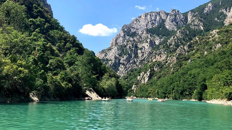 Pedalo on the Verdon ©tripser