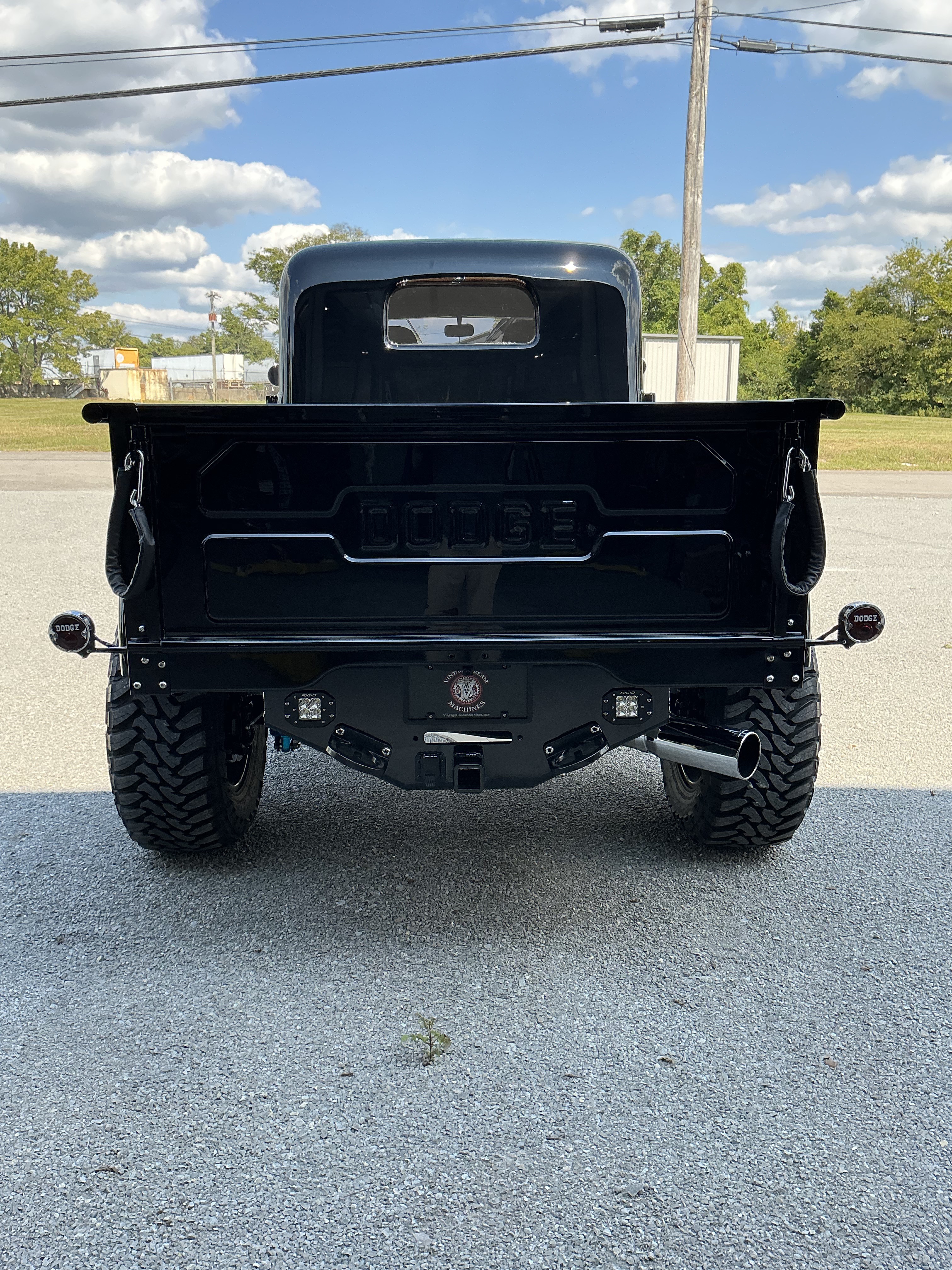 Synistra - 1946 Dodge Power Wagon 4-Door Cab thumbnail 6