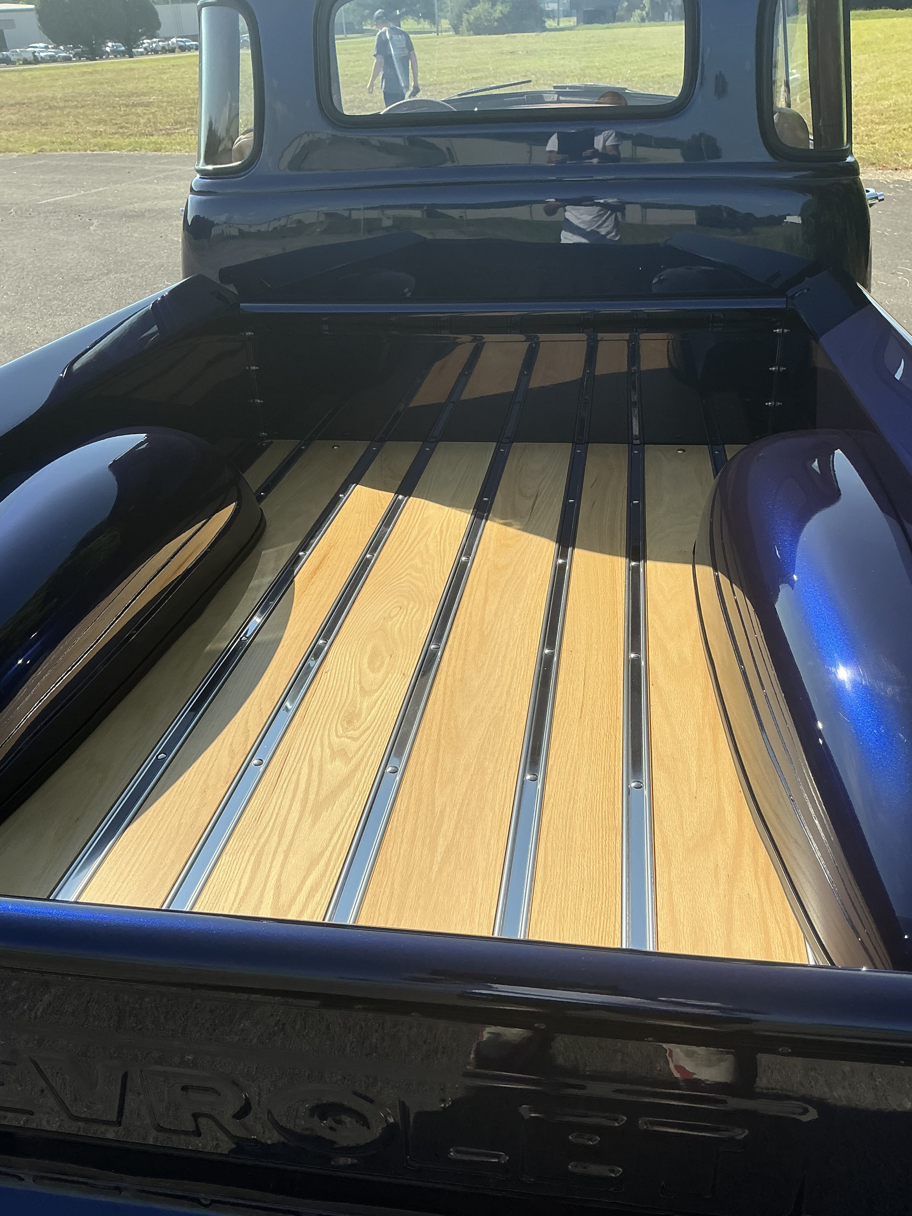 1952 Chevy 5-Window Truck thumbnail 2