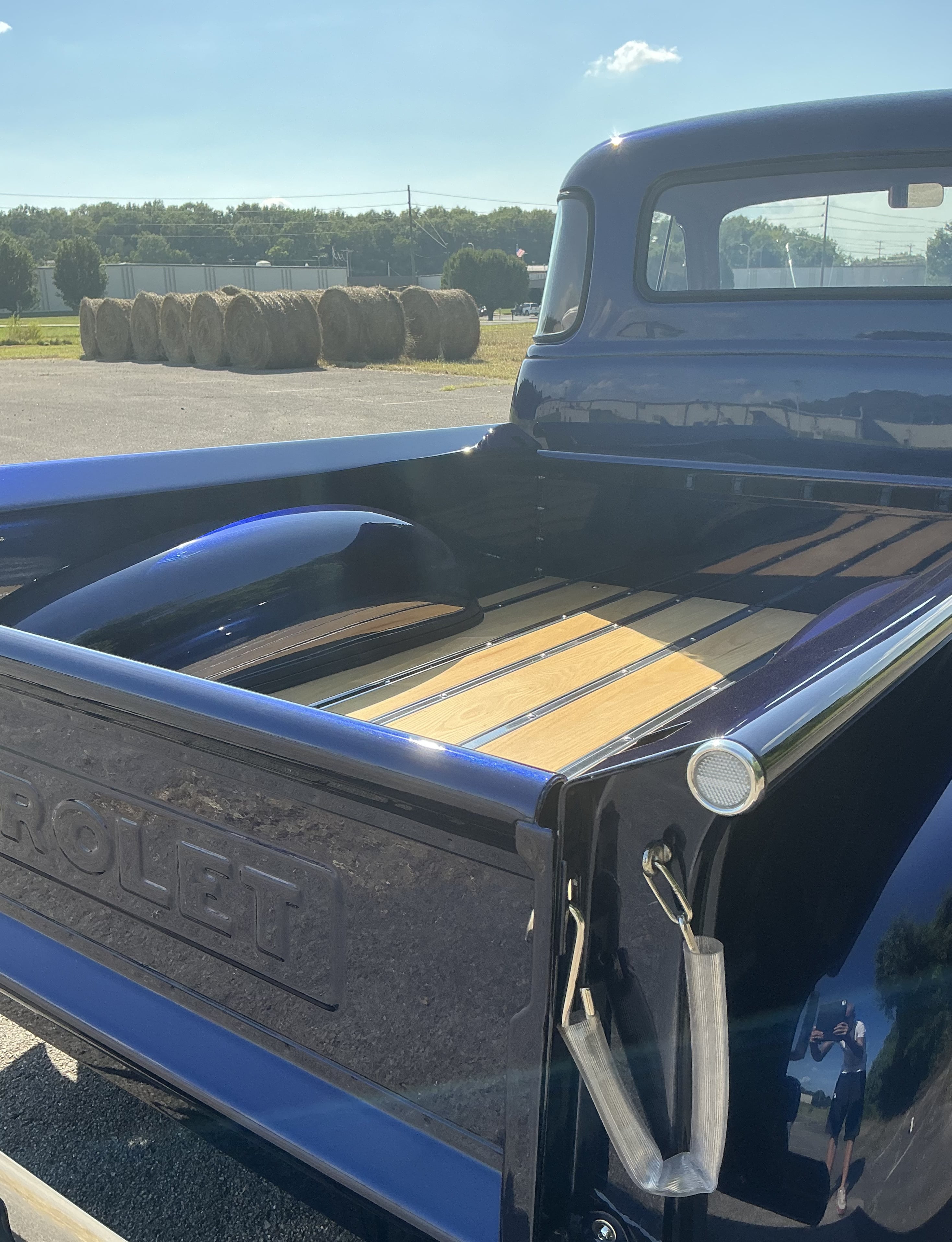 1952 Chevy 5-Window Truck thumbnail 6