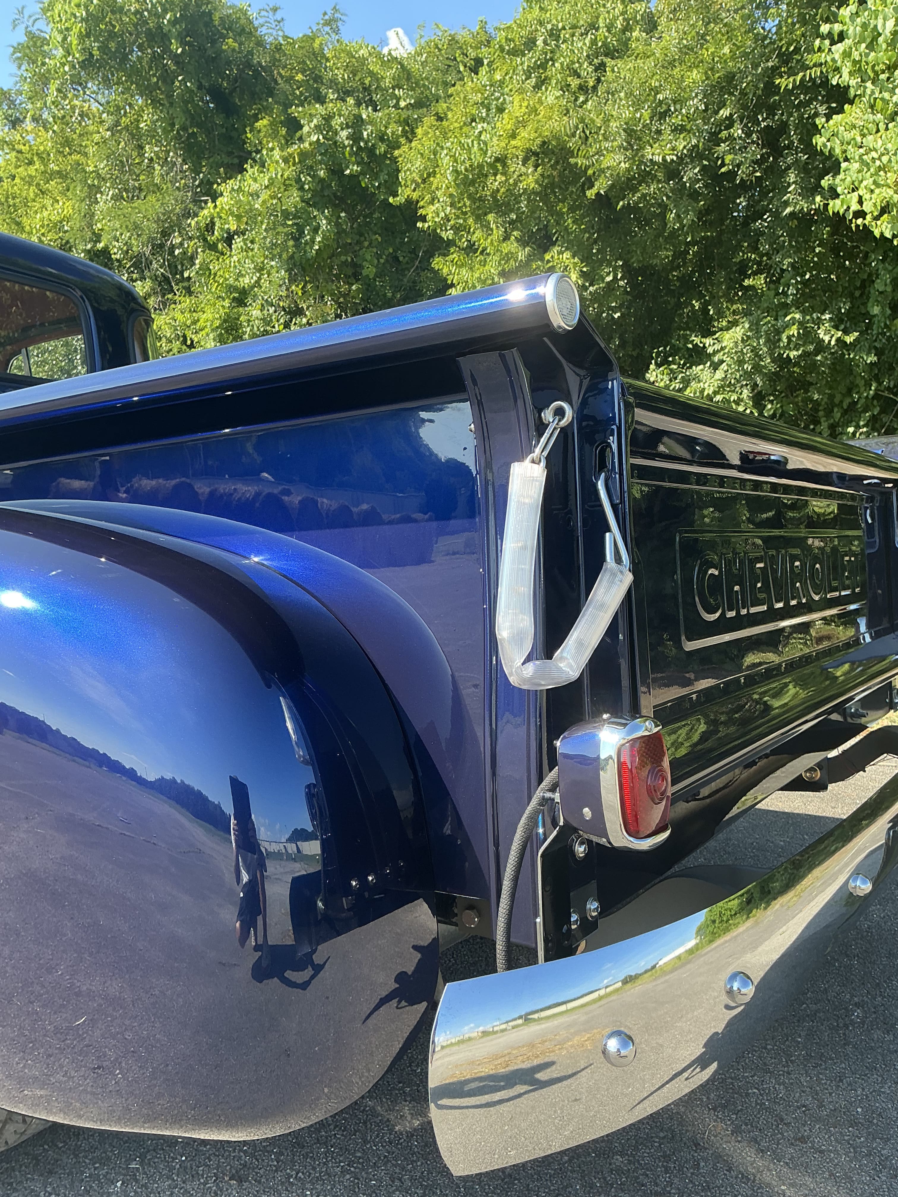 1952 Chevy 5-Window Truck thumbnail 7