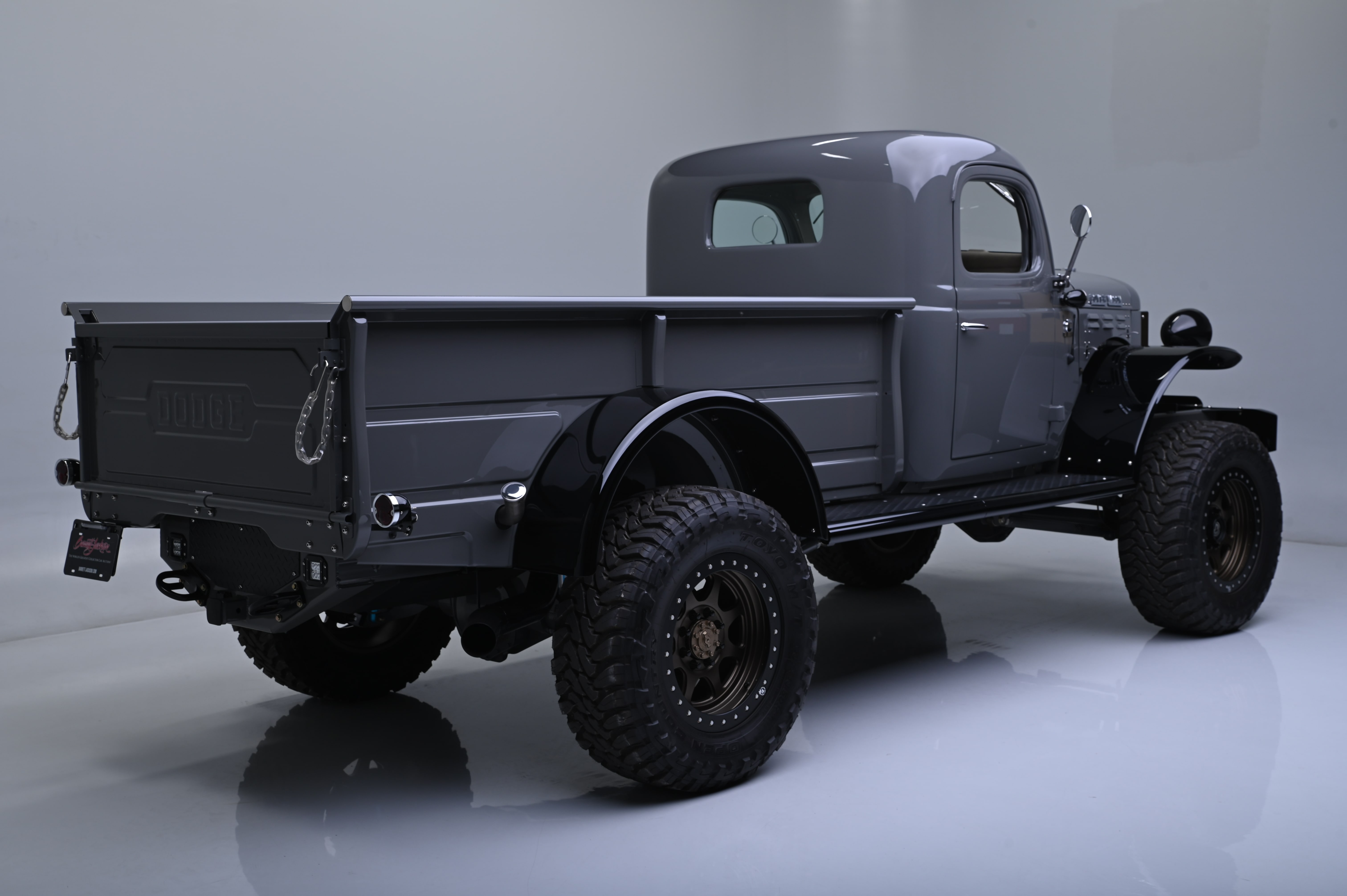 1949 Dodge Power Wagon Single Cab thumbnail 3