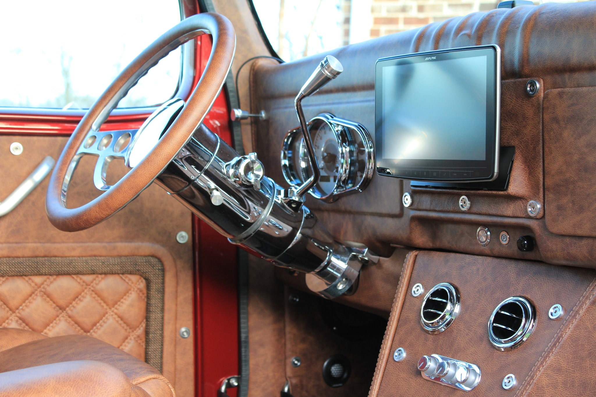 1946 Dodge Power Wagon 4-Door Cab thumbnail 4