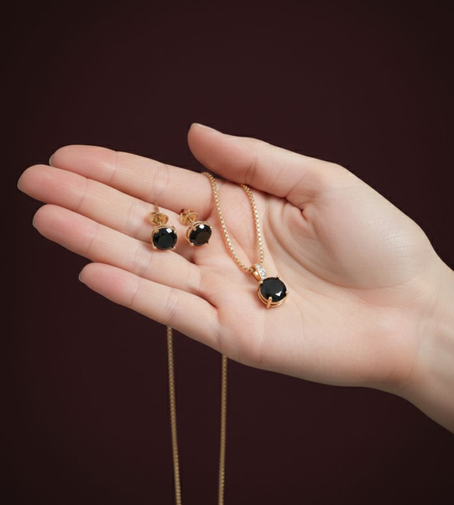 Stylish Diamond pendent with chain for women's Jewellery Set  - Savéra collection