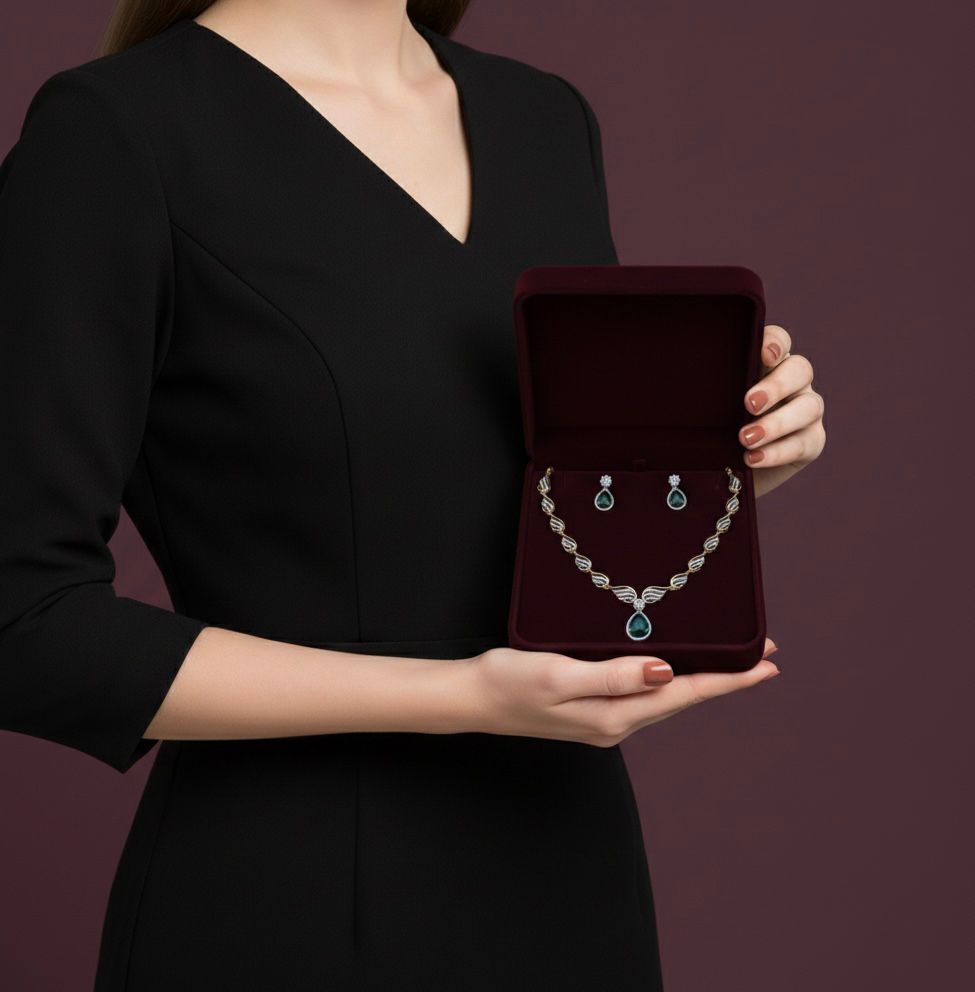 Elite Chunky Women Necklaces & Chains - Savéra collection