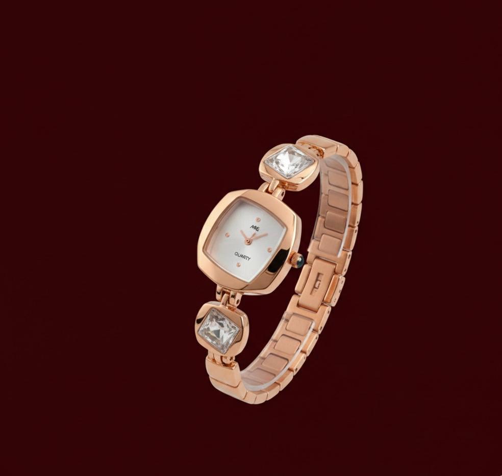 New Fancy Solid Dial Attractive Metal Chain Attractive Bracelet Analog Watch for Women