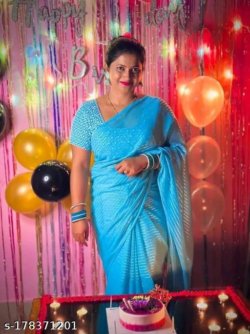 Women'S Pure Georgette Silver Line Foil Print And Zalar Sari With Georgette Embroidered Work Solid Blouse - amamestyle