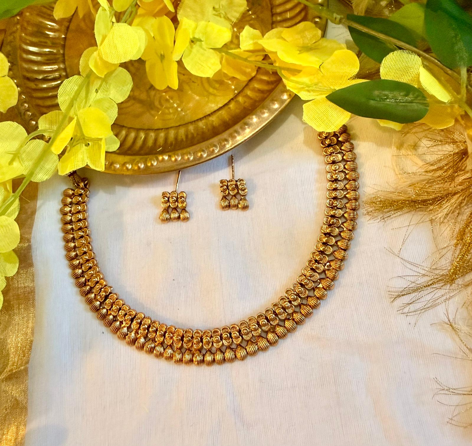 Vaibhavi Classic Temple Set – Astra by Ash