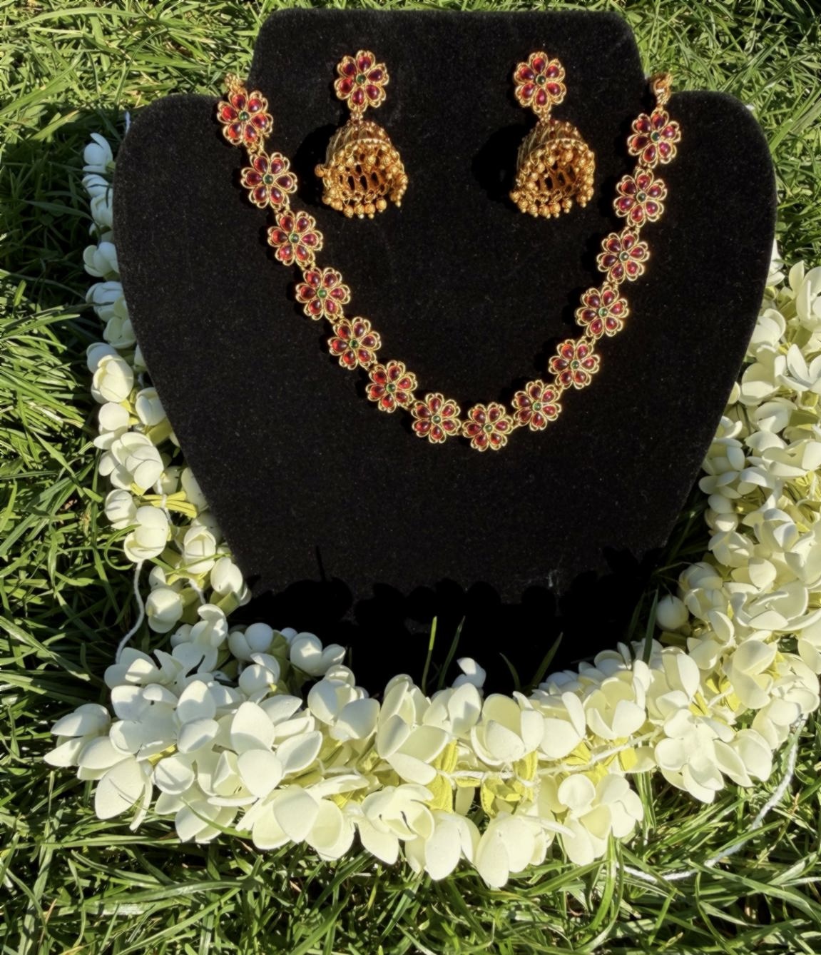 Pink & Green Floral Antique Choker Set
