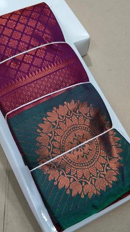 Get This Ravishing Kanjivaram Brocade Pattu Silk Sarees With Contrast Green Rich Pallu and Separate Green Blouse Piece/ Brocade Pattu Silk Sarees 