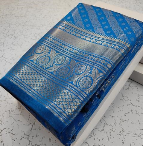 Get This New Arrivals Leheriya Design Brocade Pattu Silk Saree With Contrast Antique Zari Woven Pallu & Blouse Piece