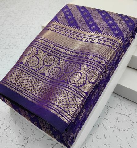 Get This New Arrivals Leheriya Design Brocade Pattu Silk Saree With Contrast Antique Zari Woven Pallu & Blouse Piece