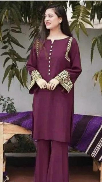 Vine  embroidered full sleeve Long Pakistani kurta with palzzo sets Kurta Fabric : Rayon