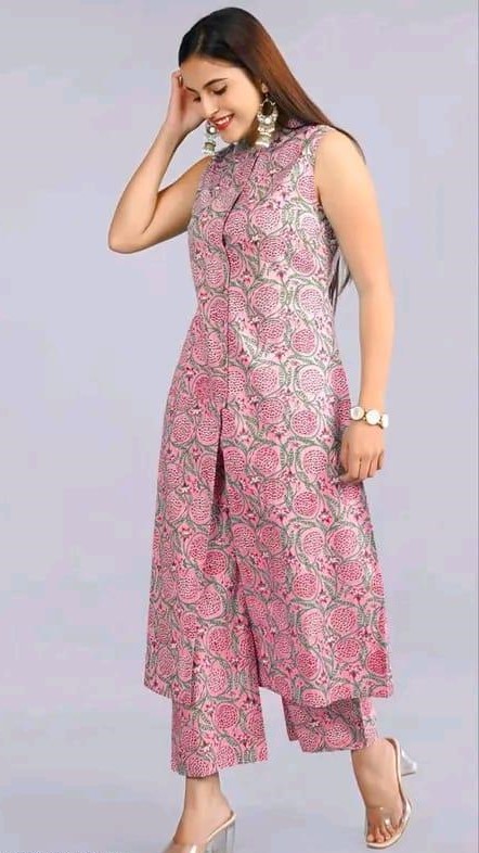 Stylish Rayon Printed sleeveles Kurta With Palazzos Set For Women