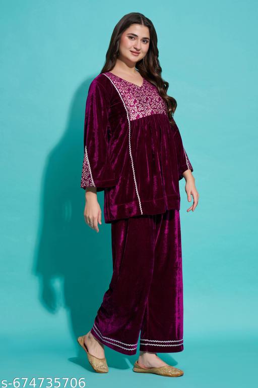 Women Luxurious Velvet Lace Top Bottom Co-Ord Set - amamestyle