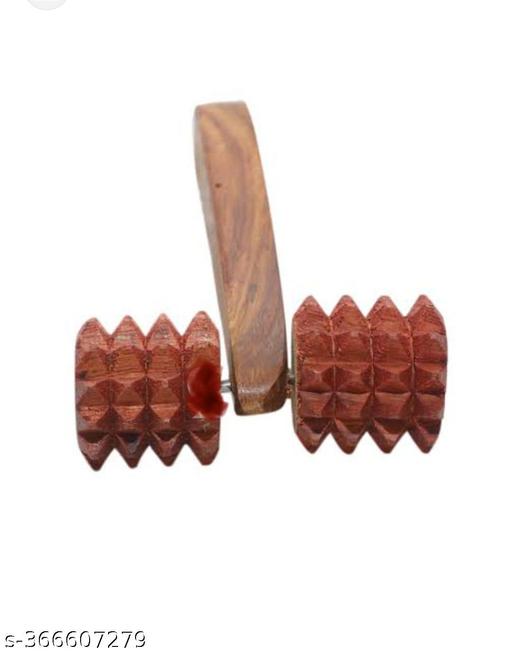 M H HANDICRAFT Nice massager - Lumae