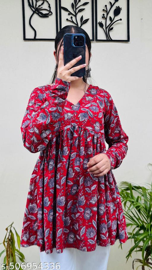 Trendy V-Neck top - NJORA LUXURY FASHION