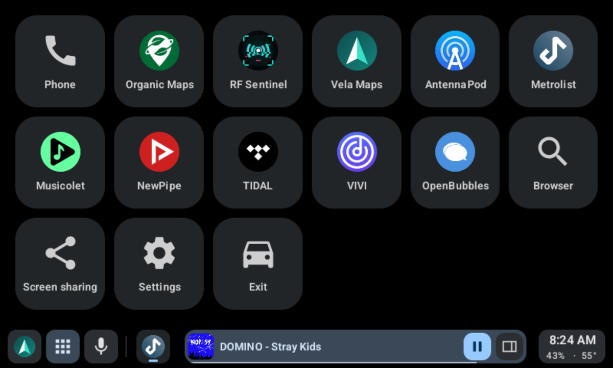 The launcher, with every car app on the phone and the route in the bar below