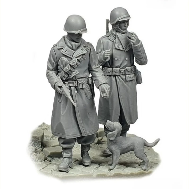 1/35 Scale Diecast Resin Figure Model Kit WWII US Infantry 2 Figures with Dog Need To Be Assembled a