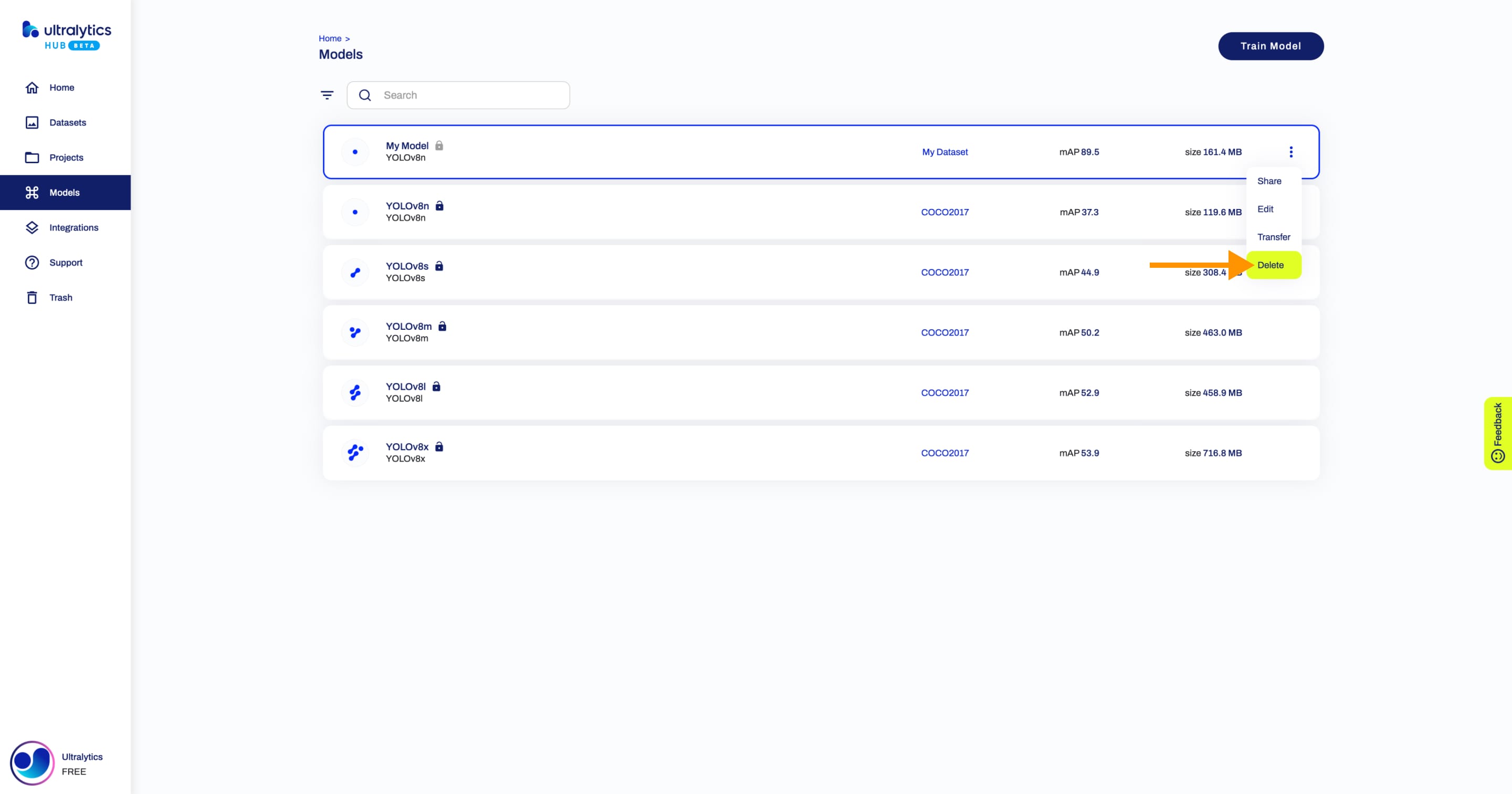 Ultralytics HUB 模型页面截图，箭头指向其中一个模型的删除选项