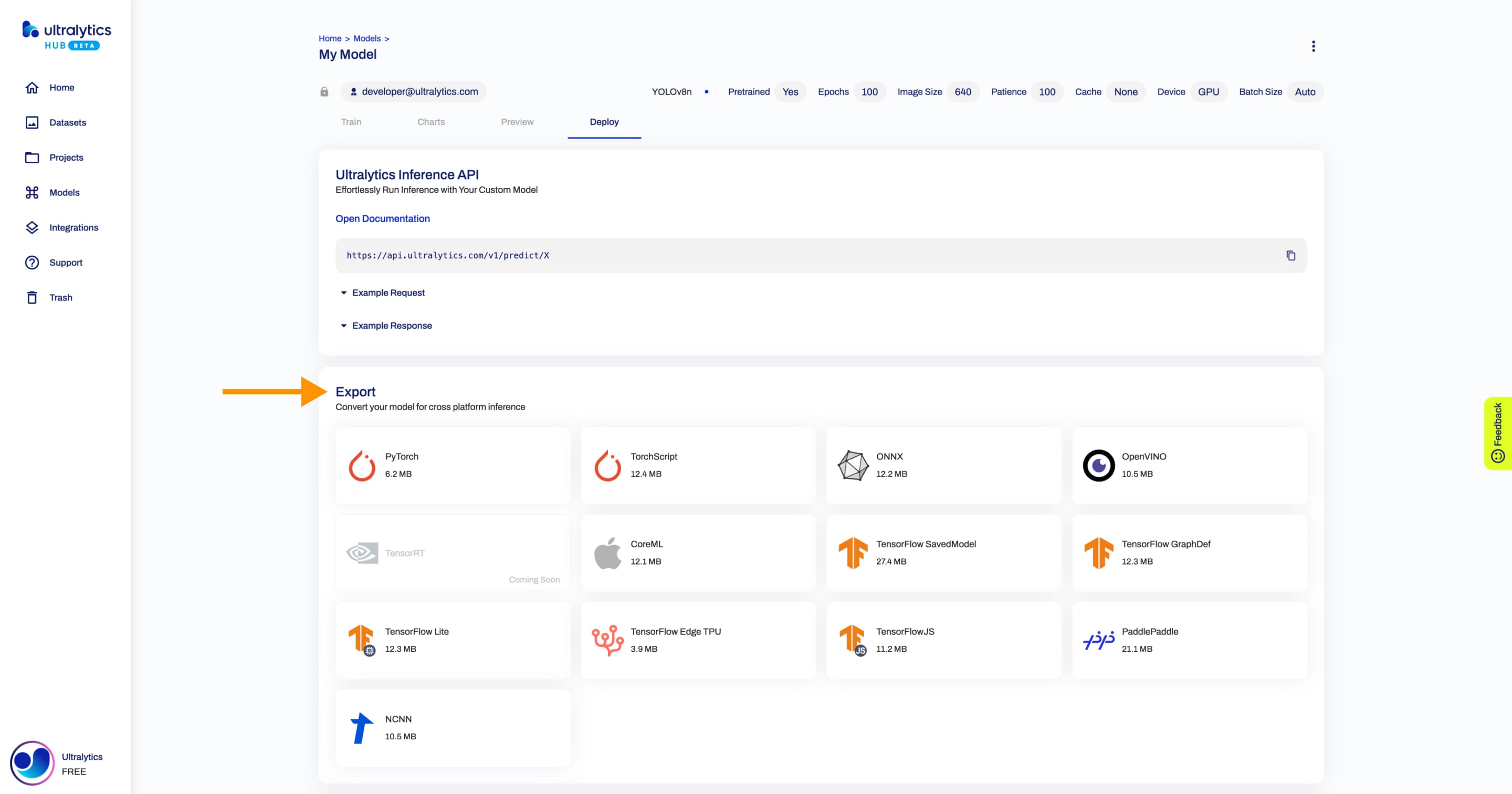 Ultralytics Captura de ecrã do HUB do separador Implementar na página Modelo com uma seta a apontar para o cartão Exportar e todos os formatos exportados